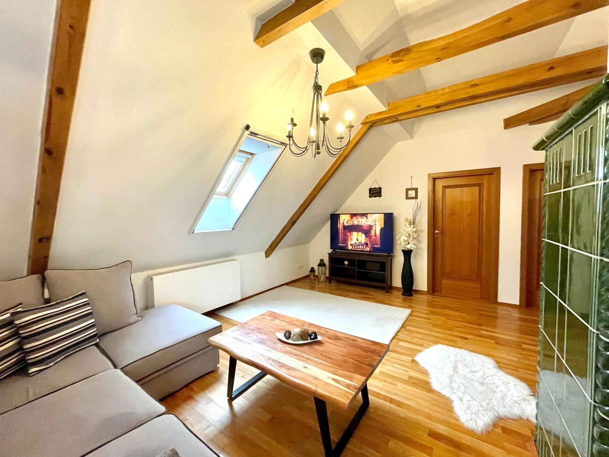 Apartament Historicky Dum U Lazni Trzeboń Zewnętrze zdjęcie