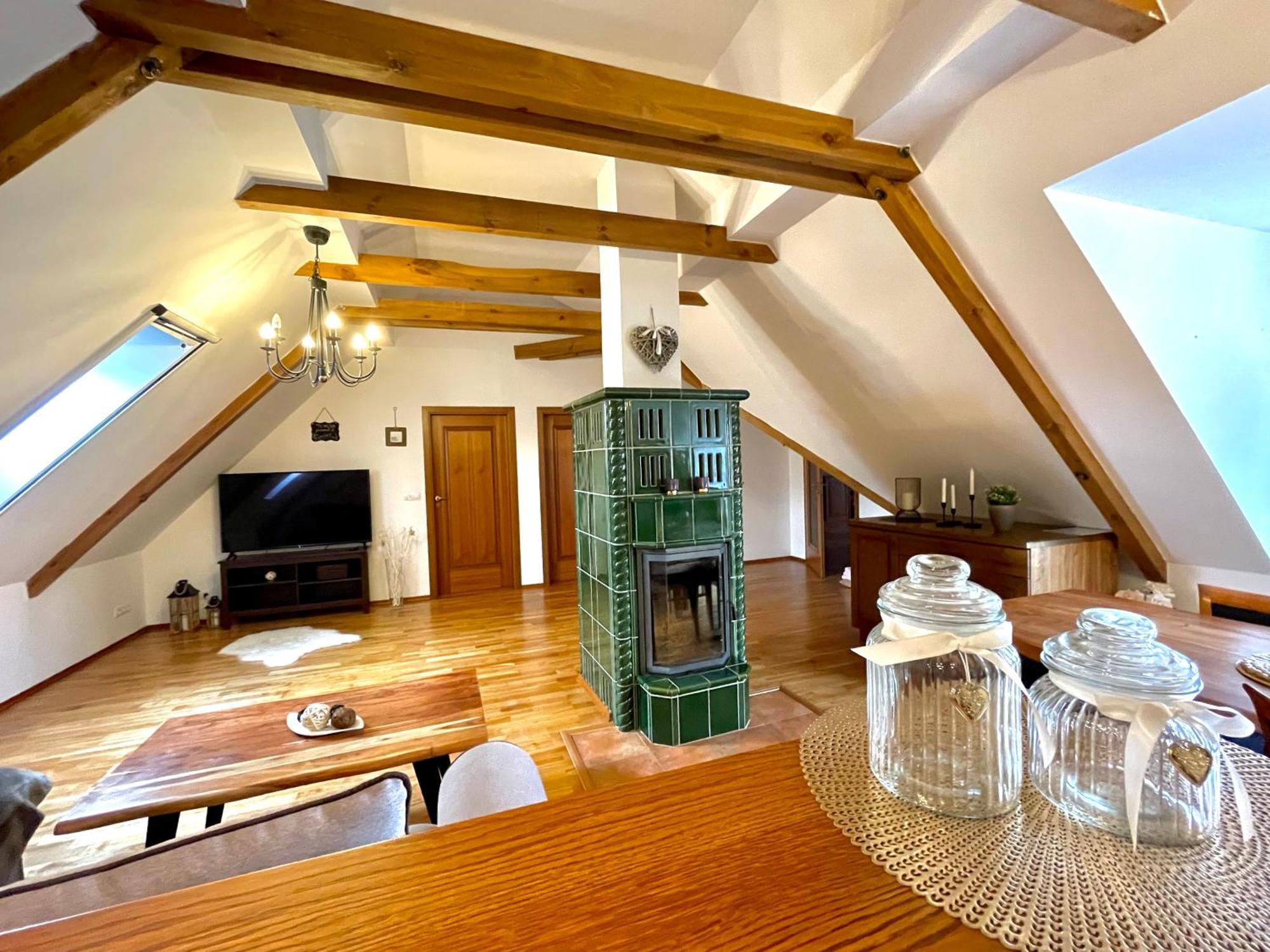 Apartament Historicky Dum U Lazni Trzeboń Zewnętrze zdjęcie