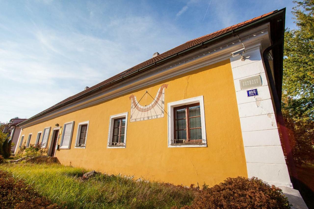 Apartament Historicky Dum U Lazni Trzeboń Zewnętrze zdjęcie